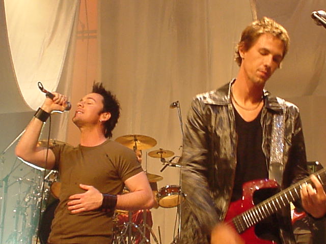stagetaipei.jpg (54724 bytes)