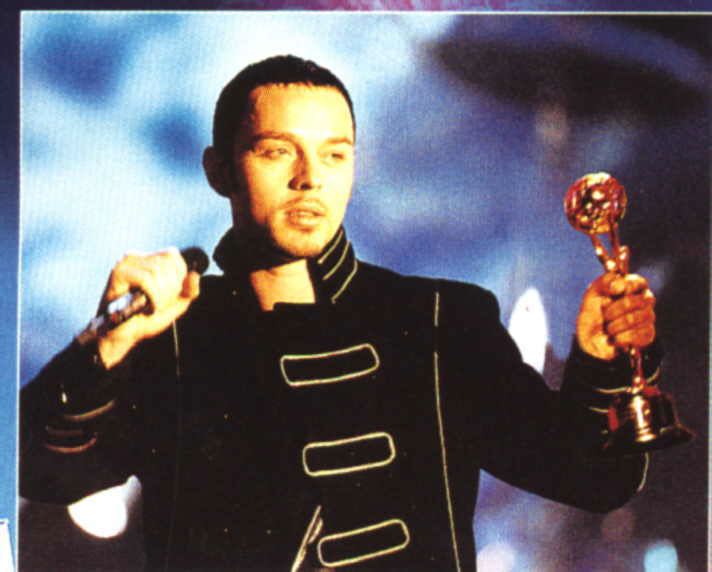 trophydaz.jpg (42247 bytes)